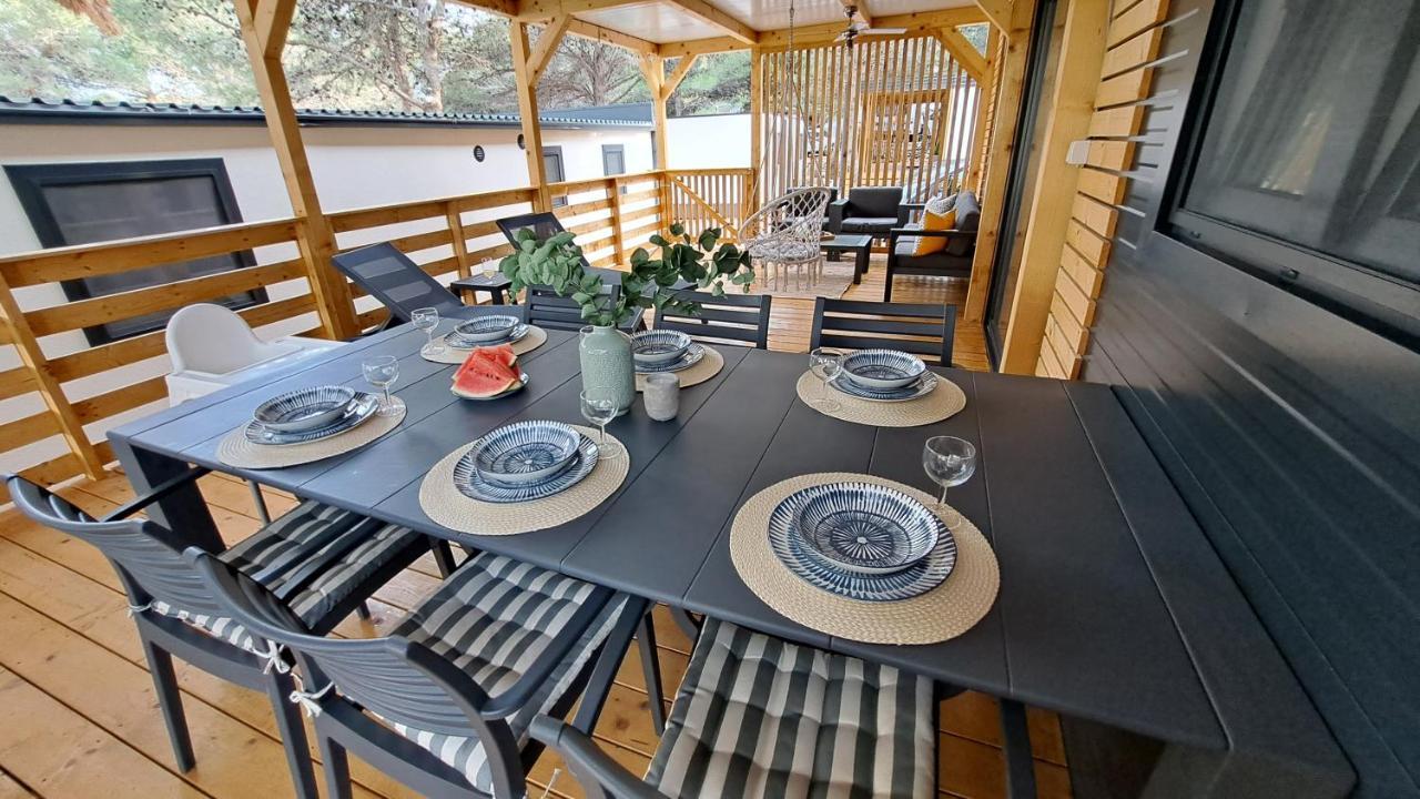 Premium Mobile Home Maslina - Oaza Mira Drage Exterior photo